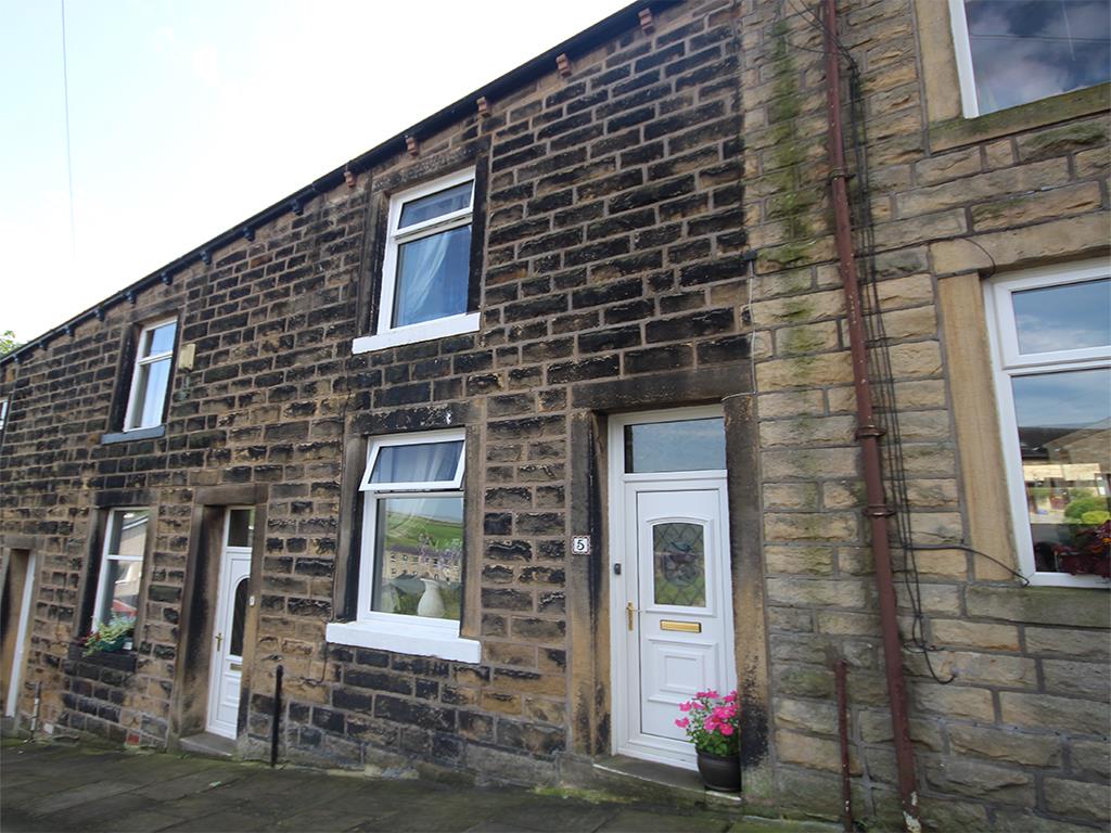 2 bedroom terraced house To Let in Trawden, Colne - front.jpg